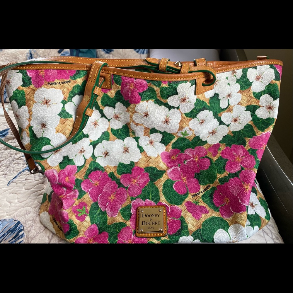 Dooney & Bourke handbag
